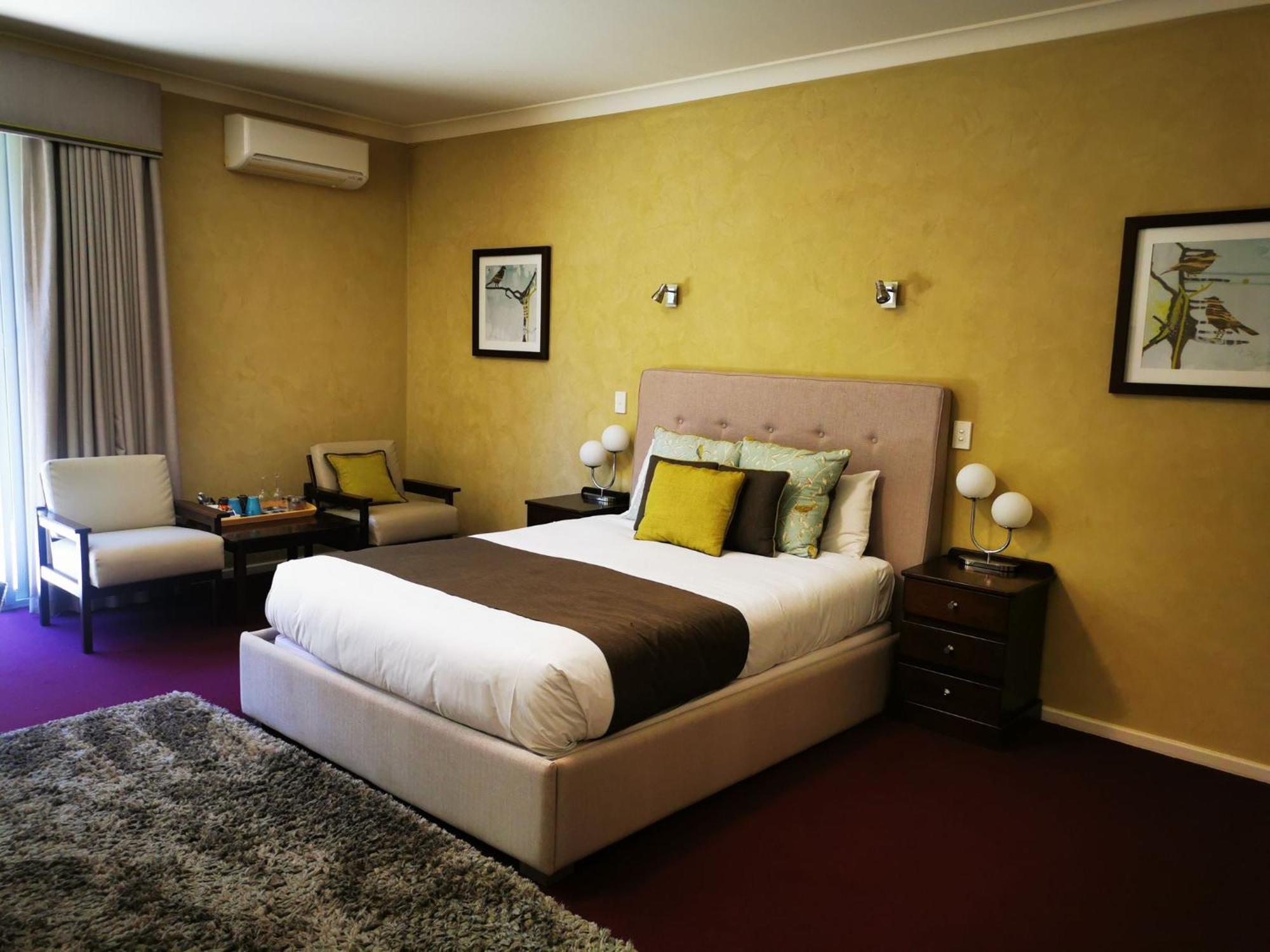 Mahogany Inn And Distillery Mahogany Creek ภายนอก รูปภาพ